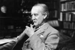Cartea zilei: „Cititorul lui John R.R. Tolkien”, de Teodoro Gómez Cartea zilei: „Cititorul lui John R.R. Tolkien”, de Teodoro Gómez