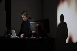 Cel mai lung film din istoria cinematografiei va dura 720 de ore şi va fi distrus după difuzare Cel mai lung film din istoria cinematografiei va dura 720 de ore şi va fi distrus după difuzare