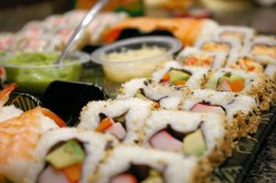 Alege sushi pentru a-ţi pune pe picioare afacerea de milioane Alege sushi pentru a-ţi pune pe picioare afacerea de milioane