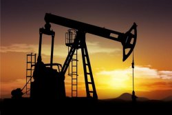 Preţul petrolului continuă să scadă, iar riscurile pentru economia Rusiei cresc Preţul petrolului continuă să scadă, iar riscurile pentru economia Rusiei cresc