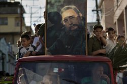 Fidel Castro Backs Thaw in U.S.-Cuba Relations in Letter to State Media Fidel Castro Backs Thaw in U.S.-Cuba Relations in Letter to State Media
