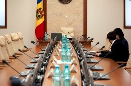 Coşmarul noului guvern de la Chişinău. Sistemul nu mai rezistă. Cetățenii RM a contribuit masiv la salvarea Gazprombank? Coşmarul noului guvern de la Chişinău. Sistemul nu mai rezistă. Cetățenii RM a contribuit masiv la salvarea Gazprombank?