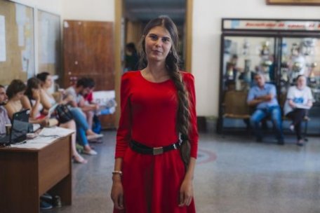 Люди Молдовы: «Я считаю, что будущий студент должен выбирать, где учиться, а не родители» Люди Молдовы: «Я считаю, что будущий студент должен выбирать, где учиться, а не родители»