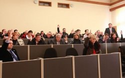 Premieră în Bălți. Fiecare consilier municipal a preluat patronajul unei instituții de învățământ Premieră în Bălți. Fiecare consilier municipal a preluat patronajul unei instituții de învățământ