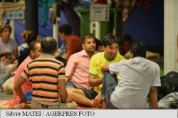 România ar urma să preia 4.646 dintre cei 120.000 refugiați România ar urma să preia 4.646 dintre cei 120.000 refugiați