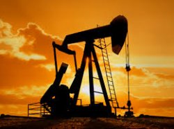 Prețul la petrol a început ușor să crească la bursele internaționale Prețul la petrol a început ușor să crească la bursele internaționale