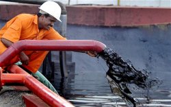 Războiul petrolului între Rusia şi Arabia Saudită Războiul petrolului între Rusia şi Arabia Saudită