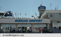 ALERTĂ CU BOMBĂ: Un avion care efectua o cursă de la Varșovia în Egipt a aterizat de urgență ALERTĂ CU BOMBĂ: Un avion care efectua o cursă de la Varșovia în Egipt a aterizat de urgență