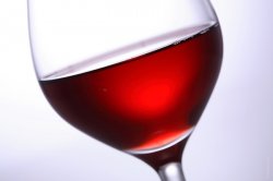 Camera de Comerț din Ungheni organizează concursul pentru cel mai bun vin de casă