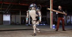 Începe Era Roboţilor! Noua versiune a robotului Atlas este absolut incredibilă (VIDEO) Începe Era Roboţilor! Noua versiune a robotului Atlas este absolut incredibilă (VIDEO)