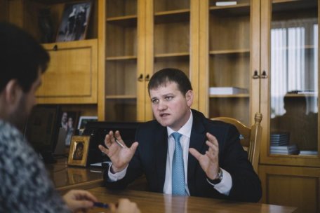 Interviu cu Valeriu Munteanu, ministrul Mediului: „Din pădurile R. Moldova se fură anual 10 milioane de euro” Interviu cu Valeriu Munteanu, ministrul Mediului: „Din pădurile R. Moldova se fură anual 10 milioane de euro”
