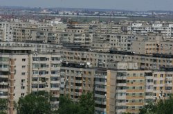 Apartamentele cu trei camere din Bucureşti s-au scumpit Apartamentele cu trei camere din Bucureşti s-au scumpit