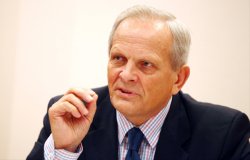 Ex-premierul României despre R. Moldova: Dacă nu ai o stabilitate politică, atunci nici economic nu poţi să avansezi Ex-premierul României despre R. Moldova: Dacă nu ai o stabilitate politică, atunci nici economic nu poţi să avansezi