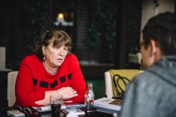 INTERVIU cu Norica Nicolai, europarlamentar: „Nu mi se pare onest ca toată lumea să suporte o fraudă” INTERVIU cu Norica Nicolai, europarlamentar: „Nu mi se pare onest ca toată lumea să suporte o fraudă”
