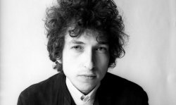 Muzicianul Bob Dylan împlinește 75 de ani Muzicianul Bob Dylan împlinește 75 de ani
