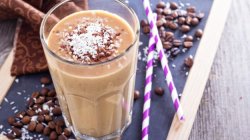 Trei reţete delicioase de cafea rece pentru vară Trei reţete delicioase de cafea rece pentru vară