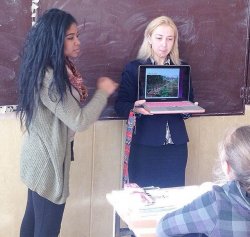 Voluntară din SUA în Republica Moldova: „Experiența poate fi mai valoroasă decât banii” Voluntară din SUA în Republica Moldova: „Experiența poate fi mai valoroasă decât banii”