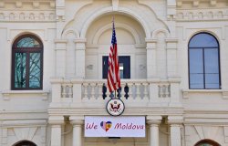 Mesajele UE și SUA adresate Republicii Moldova la cea de-a 25-a aniversare a independenţei Mesajele UE și SUA adresate Republicii Moldova la cea de-a 25-a aniversare a independenţei