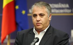 Reacția unui senator român la gafa ambasadorului american în Republica Moldova Reacția unui senator român la gafa ambasadorului american în Republica Moldova