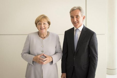 INTERVIU cu Iurie Leancă: „Dacă ajungem să îndeplinim, cu ajutorul UE, standardele de aderare, deja vom trăi într-o Moldovă mai bună” INTERVIU cu Iurie Leancă: „Dacă ajungem să îndeplinim, cu ajutorul UE, standardele de aderare, deja vom trăi într-o Moldovă mai bună”