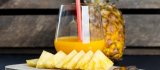 Sucul de ananas și proprietățile sale benefice împotriva răcelii și gripei