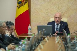 Reforma Guvernului între strategii pe termen lung și interesele politicienilor Reforma Guvernului între strategii pe termen lung și interesele politicienilor