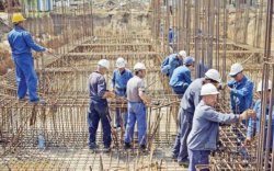 Transferurile bănești de peste hotare către persoane fizice au coborît în 2016 la cel mai jos nivel din ultimii zece ani Transferurile bănești de peste hotare către persoane fizice au coborît în 2016 la cel mai jos nivel din ultimii zece ani