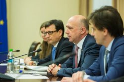 Reducerea fenomenului salariilor în plic, în atenţia Premierului Reducerea fenomenului salariilor în plic, în atenţia Premierului