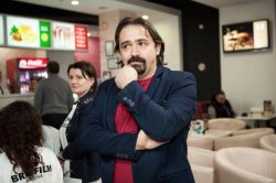 Despre Afacerea Est, un film care a umplut sălile de cinema până la refuz Despre Afacerea Est, un film care a umplut sălile de cinema până la refuz