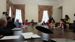 „Lăsăm strămoșii să vorbească” „Lăsăm strămoșii să vorbească”