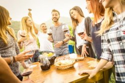 Degustarea vinului, nu doar pentru profesionişti Degustarea vinului, nu doar pentru profesionişti