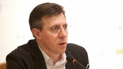 Socialiștii din CMC vor organizarea unui referendum pentru demiterea lui Dorin Chirtoacă Socialiștii din CMC vor organizarea unui referendum pentru demiterea lui Dorin Chirtoacă