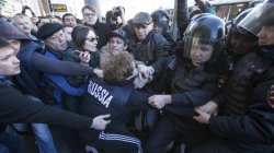 700 de protestatari ruși, arestați 700 de protestatari ruși, arestați