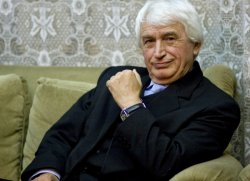 Poezie-sărăcie într-un recital regal Poezie-sărăcie într-un recital regal