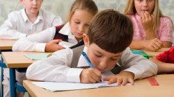 Din 1 aprilie, se depun actele pentru înscrierea în clasa I Din 1 aprilie, se depun actele pentru înscrierea în clasa I