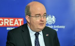 1.000 de militari britanici vin în România. Ce spune ambasadorul Brummell 1.000 de militari britanici vin în România. Ce spune ambasadorul Brummell