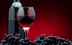 Un singur pahar cu băuturi alcoolice pe zi crește riscul de cancer de sân Un singur pahar cu băuturi alcoolice pe zi crește riscul de cancer de sân
