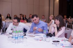 A fost lansat primul catalog al hotelurilor de pe ambele maluri ale râului Nistru A fost lansat primul catalog al hotelurilor de pe ambele maluri ale râului Nistru