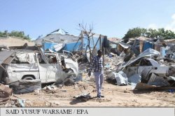 Somalia: Cel puțin 16 morți într-un atentat cu mașină-capcană la Mogadiscio Somalia: Cel puțin 16 morți într-un atentat cu mașină-capcană la Mogadiscio