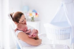 Bani de la Primărie pentru nou-născuţi Bani de la Primărie pentru nou-născuţi