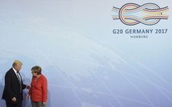 UPDATE: Merkel i-a primit oficial pe liderii G20, pe fondul neînțelegerilor cu Trump UPDATE: Merkel i-a primit oficial pe liderii G20, pe fondul neînțelegerilor cu Trump