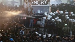 VIDEO | Ciocniri violente pe străzile din Hamburg, la finalul summitului G20 VIDEO | Ciocniri violente pe străzile din Hamburg, la finalul summitului G20