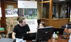 65 de tinere participă la tabăra de vară „GirlsGoIT” 65 de tinere participă la tabăra de vară „GirlsGoIT”