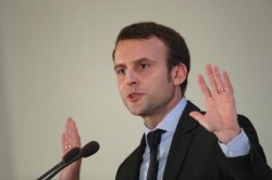 Din iunie până acum, Macron a pierdut deja 10% din popularitate Din iunie până acum, Macron a pierdut deja 10% din popularitate