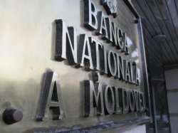 O premieră şi o avertizare de la Banca Naţională O premieră şi o avertizare de la Banca Naţională