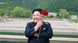 Președintele filipinez îl atacă dur pe Kim Jong-un: „Este un prost. Fața aia grăsană pare blândă” Președintele filipinez îl atacă dur pe Kim Jong-un: „Este un prost. Fața aia grăsană pare blândă”