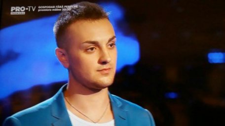 „Am crezut că e o fată″. Un moldovean i-a pus în încurcătură pe jurații de la Vocea României „Am crezut că e o fată″. Un moldovean i-a pus în încurcătură pe jurații de la Vocea României