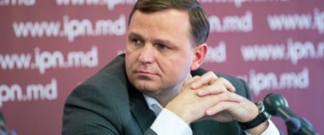 POLITICĂ / Andrei Năstase vrea front comun cu Maia Sandu la alegerile parlamentare POLITICĂ / Andrei Năstase vrea front comun cu Maia Sandu la alegerile parlamentare