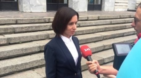 Postul public de televiziune Moldova 1 respinge solicitarea PAS şi Partidului Platforma DA Postul public de televiziune Moldova 1 respinge solicitarea PAS şi Partidului Platforma DA