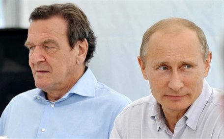 Schroeder a fost numit de guvernul rus șef al consiliului de administrație Rosneft Schroeder a fost numit de guvernul rus șef al consiliului de administrație Rosneft